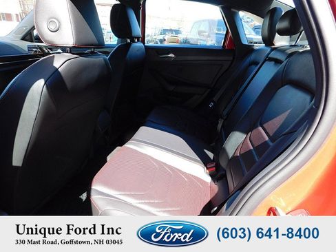 Used 2024 Volkswagen Jetta GLI Autobahn image 26