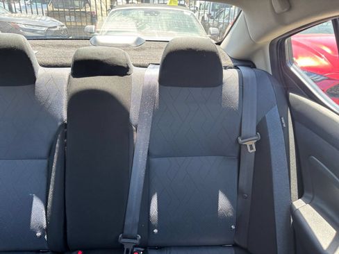 Used 2025 Nissan Versa SV FWD image 32