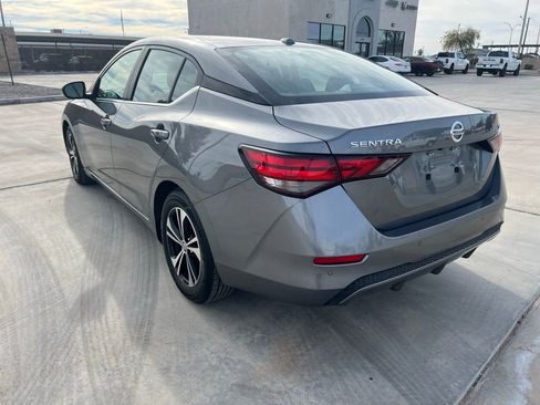Used 2023 Nissan Sentra SV image 3