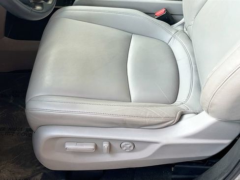 Used 2023 Honda Odyssey EX-L image 18