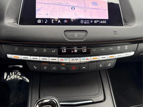 Used 2021 Cadillac XT4 Sport AWD/4WD image 20