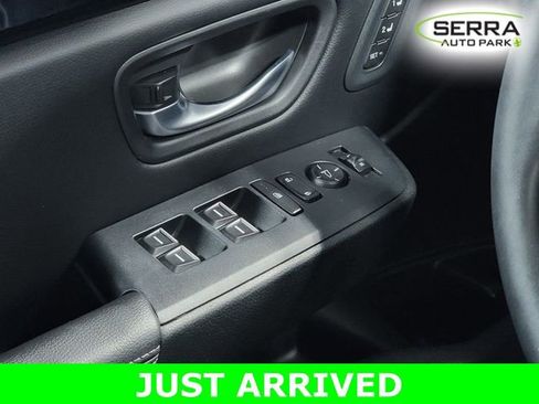 Used 2023 Honda Pilot Touring image 23