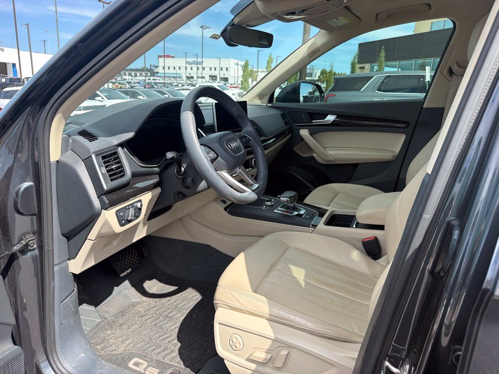 Used 2019 Audi Q5 Prestige w/ Prestige Package AWD/4WD image 8