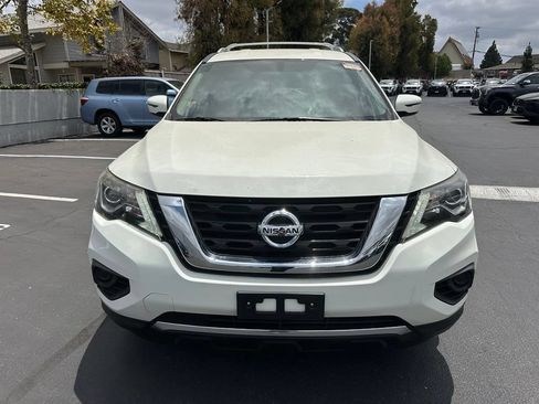 Used 2020 Nissan Pathfinder S FWD image 7