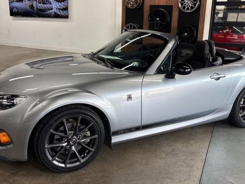 Used 2014 MAZDA MX-5 Miata Club RWD image 1