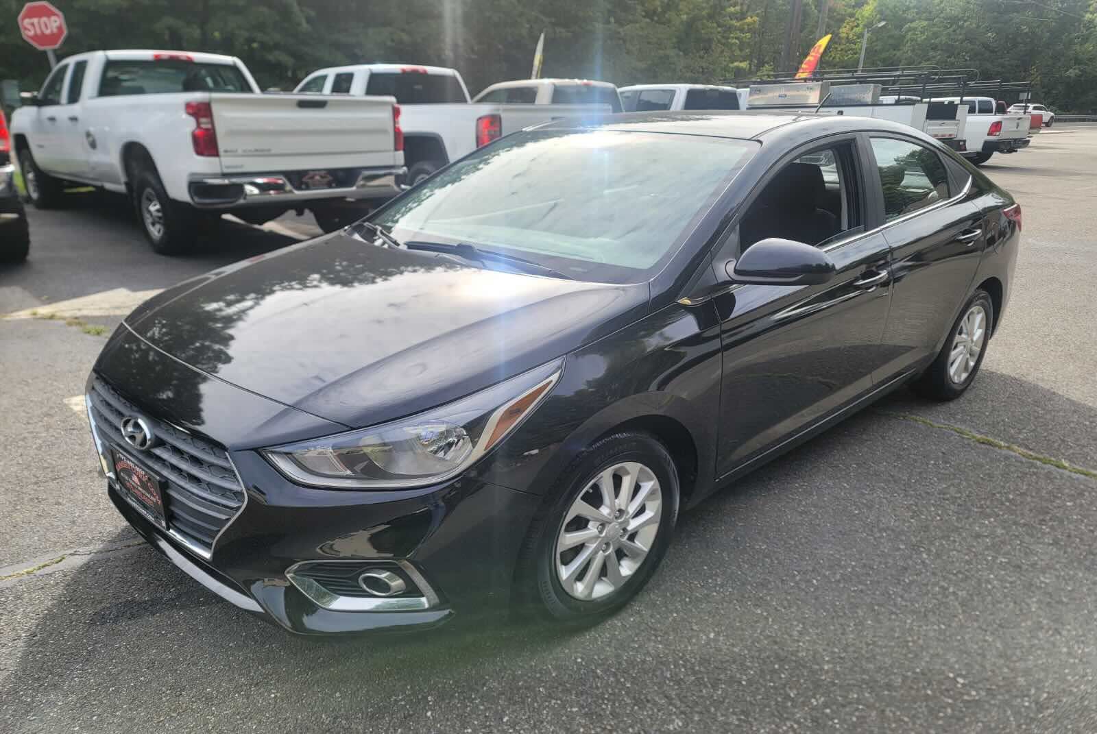 Used 2019 Hyundai Accent SEL FWD image 4