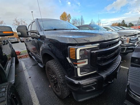 Used 2021 Ford F250 Lariat image 4