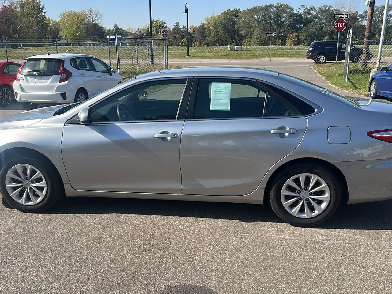 Used 2015 Toyota Camry LE FWD image 8