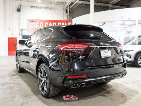 Used 2021 Maserati Levante S AWD/4WD image 5