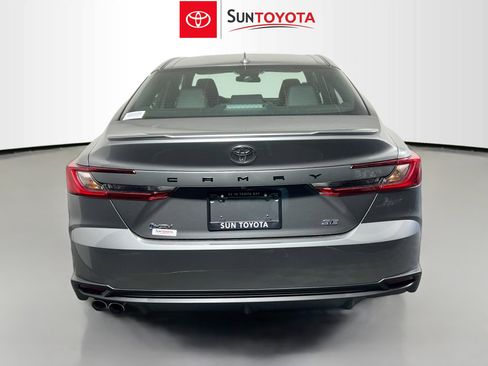 New 2026 Toyota Camry SE image 5