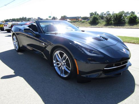 Used 2014 Chevrolet Corvette Stingray Convertible w/ 3LT Preferred Equipment Group image 3