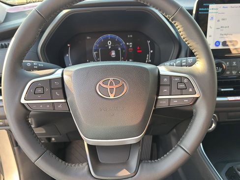 New 2026 Toyota Grand Highlander FWD image 21
