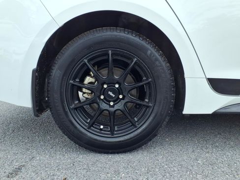 Used 2025 Toyota Corolla SE FWD image 25