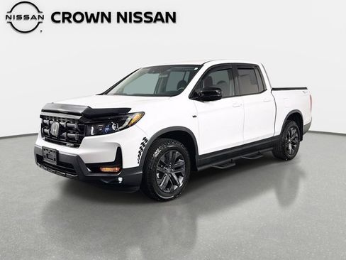 Used 2025 Honda Ridgeline Sport image 1