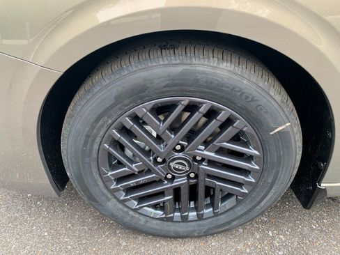 New 2026 Nissan Sentra SV w/ SV Convenience Package image 6