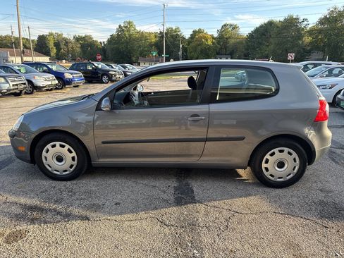 Used 2008 Volkswagen Rabbit S image 4