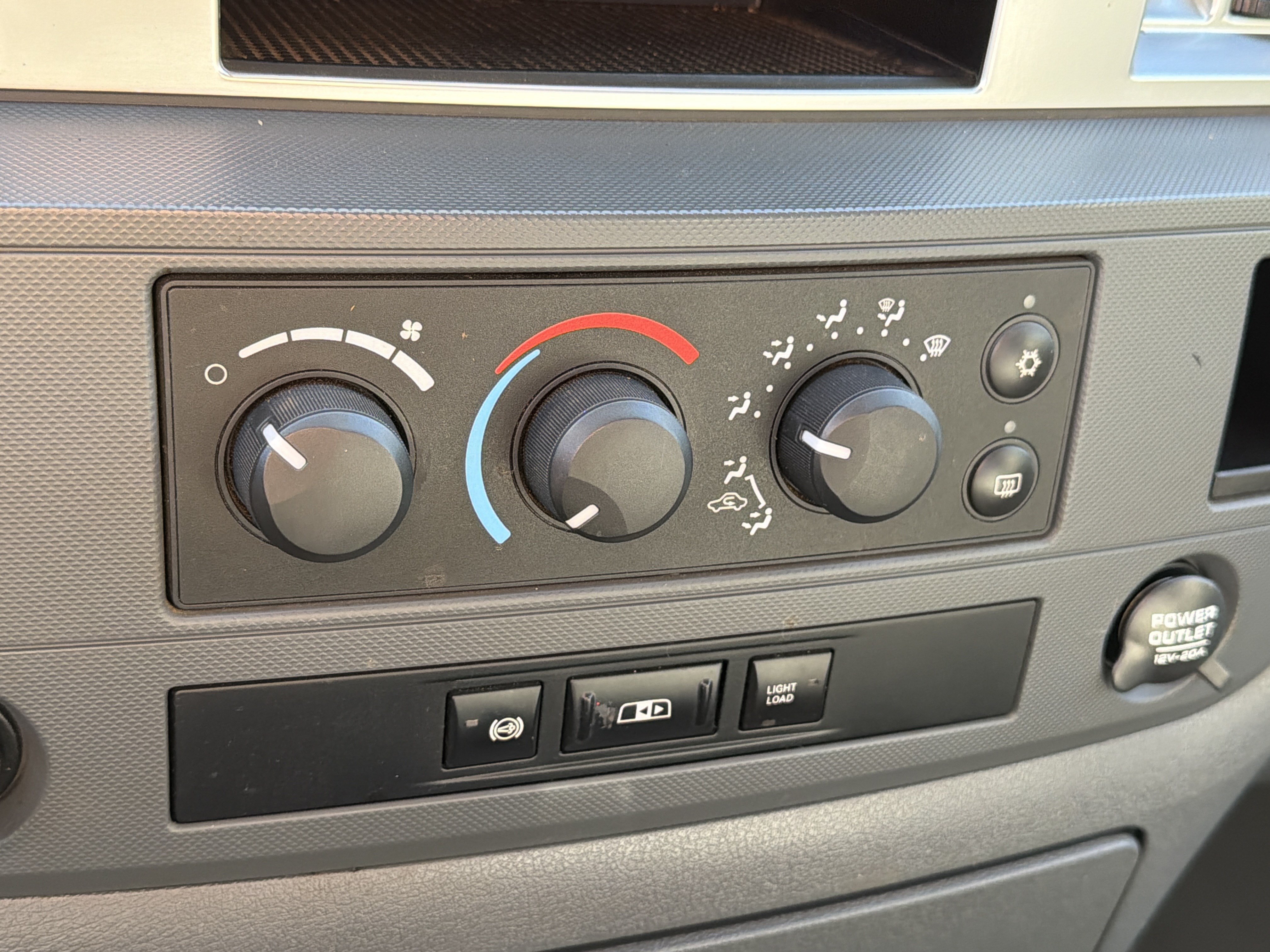Used 2008 Dodge Ram 2500 Truck SLT w/ Trailer Tow Group RWD image 22