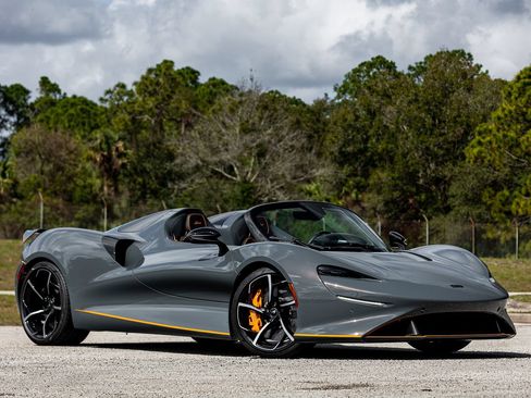 Used 2021 McLaren Elva RWD image 49