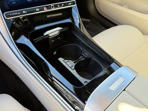 New 2026 Mercedes-Benz C 300 4MATIC Sedan image 23