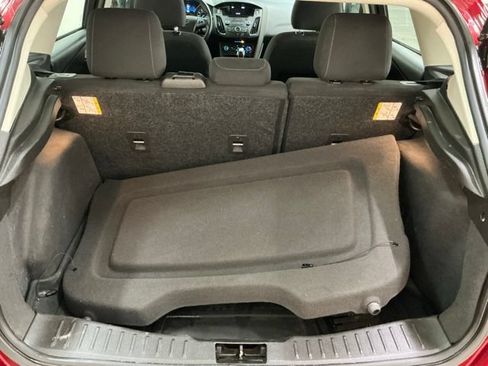Used 2016 Ford Focus SE FWD image 16