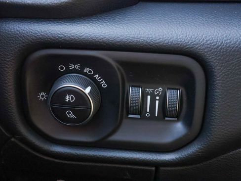 New 2026 RAM 1500 Big Horn AWD/4WD image 30