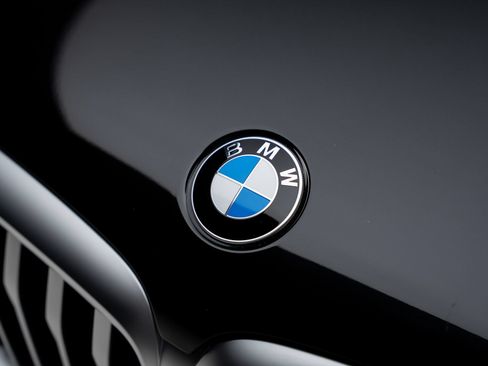 Used 2026 BMW X5 sDrive40i RWD image 13