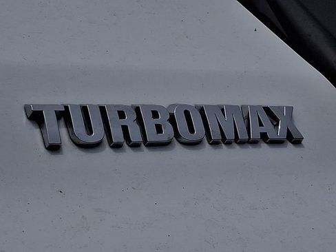 Used 2025 Chevrolet Silverado 1500 Custom image 38