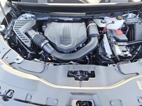 New 2026 Chevrolet Traverse LT w/ Driver Confidence Package FWD image 15