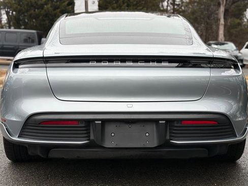 Used 2022 Porsche Taycan 4S image 4