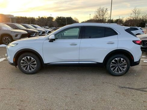 New 2025 Buick Envision Preferred image 7