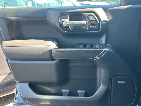 Used 2019 Chevrolet Silverado 1500 LTZ w/ LTZ Premium Package image 15