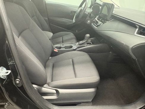 Used 2024 Toyota Corolla LE FWD image 31