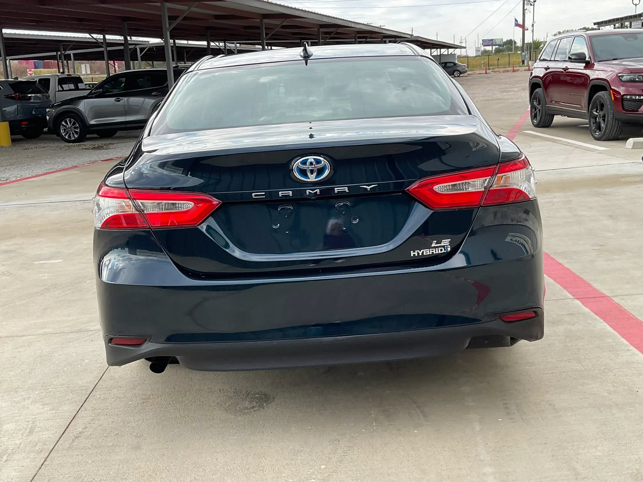 Used 2018 Toyota Camry LE w/ Audio Package FWD image 7