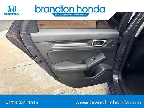 Used 2024 Honda Civic EX-L image 10