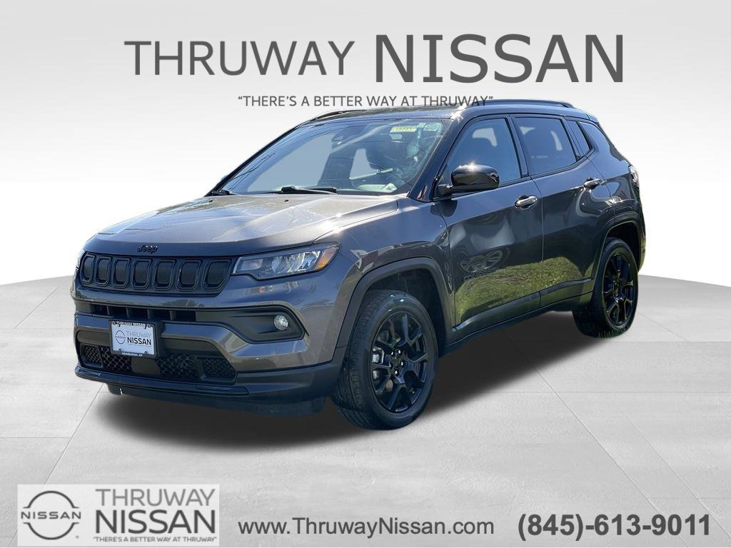 Used 2022 Jeep Compass Latitude AWD/4WD image 1