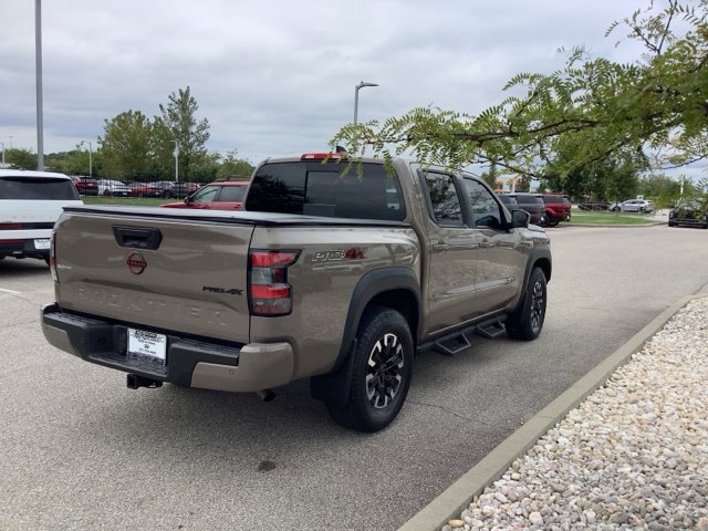 Used 2023 Nissan Frontier PRO-4X w/ Pro Convenience Package AWD/4WD image 5