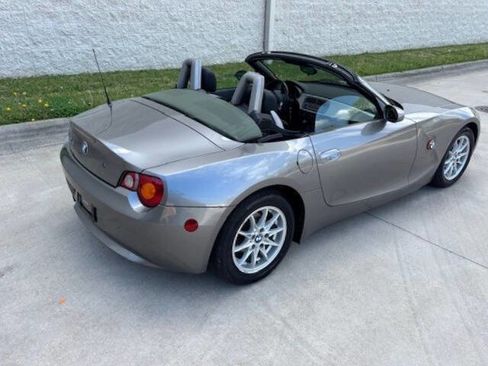 Used 2003 BMW Z4 2.5i RWD image 19