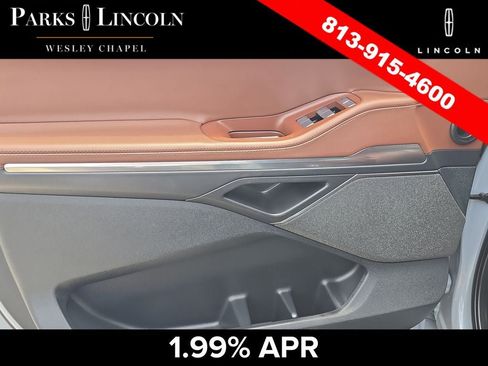 Certified 2025 Lincoln Navigator Reserve AWD/4WD image 18