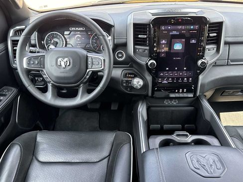 Used 2025 RAM 1500 Laramie AWD/4WD image 14