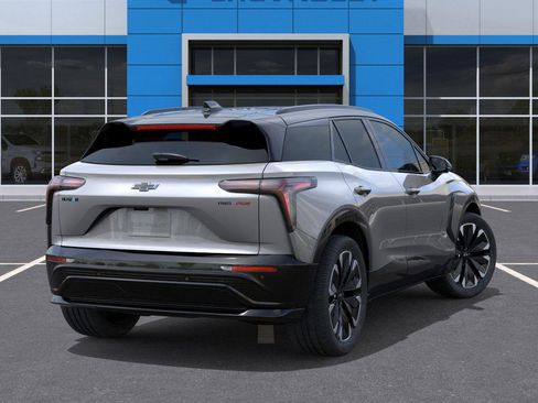 New 2026 Chevrolet Blazer EV RS image 4