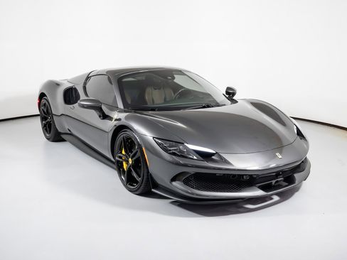 Used 2023 Ferrari 296 GTS RWD image 1