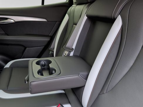 New 2026 Buick Envision Sport Touring AWD/4WD image 38