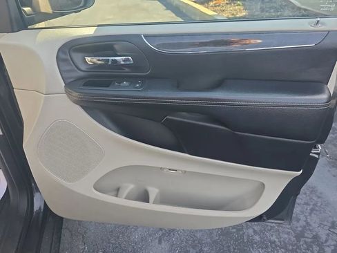 Used 2012 Chrysler Town & Country Touring w/ Entertainment Group #1 image 13