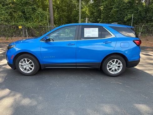 Used 2024 Chevrolet Equinox LT FWD image 2