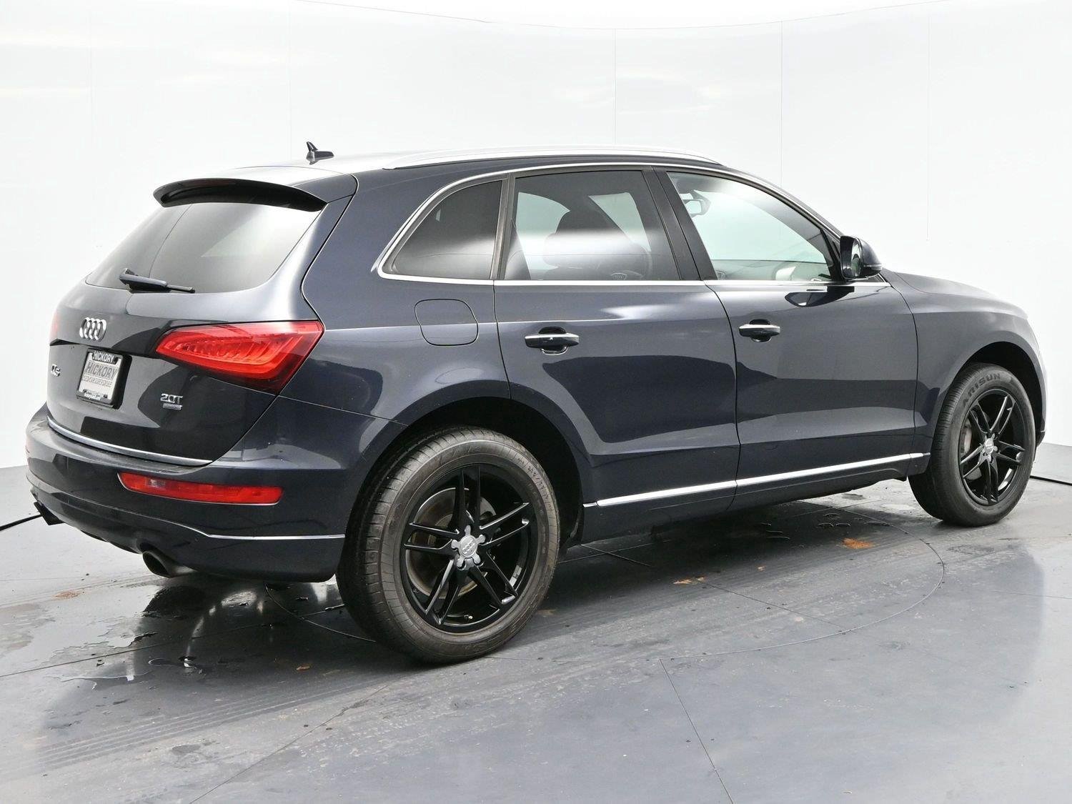 Used 2017 Audi Q5 2.0T Premium Plus w/ Technology Package AWD/4WD image 7