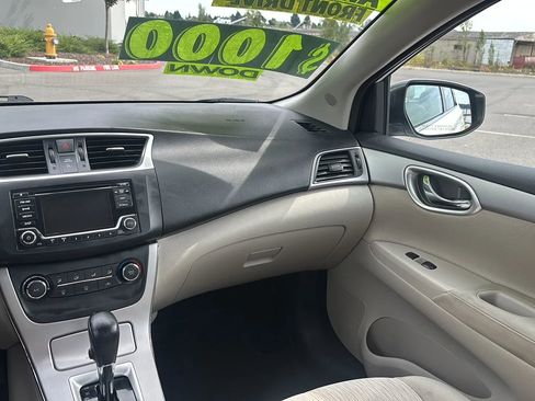 Used 2015 Nissan Sentra SV image 21