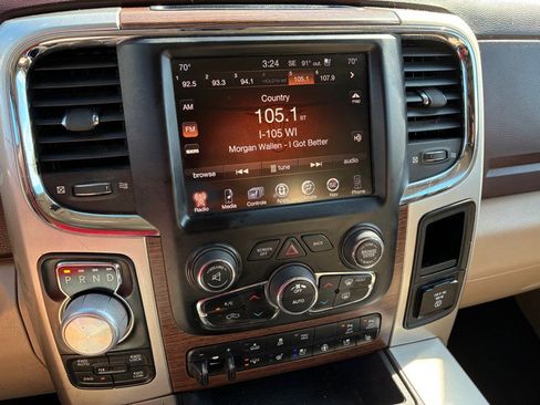 Used 2017 RAM 1500 Laramie w/ Convenience Group image 11