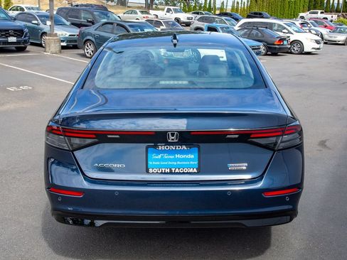 New 2026 Honda Accord Touring image 7