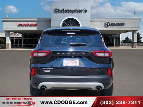 Used 2023 Ford Escape Active FWD image 4