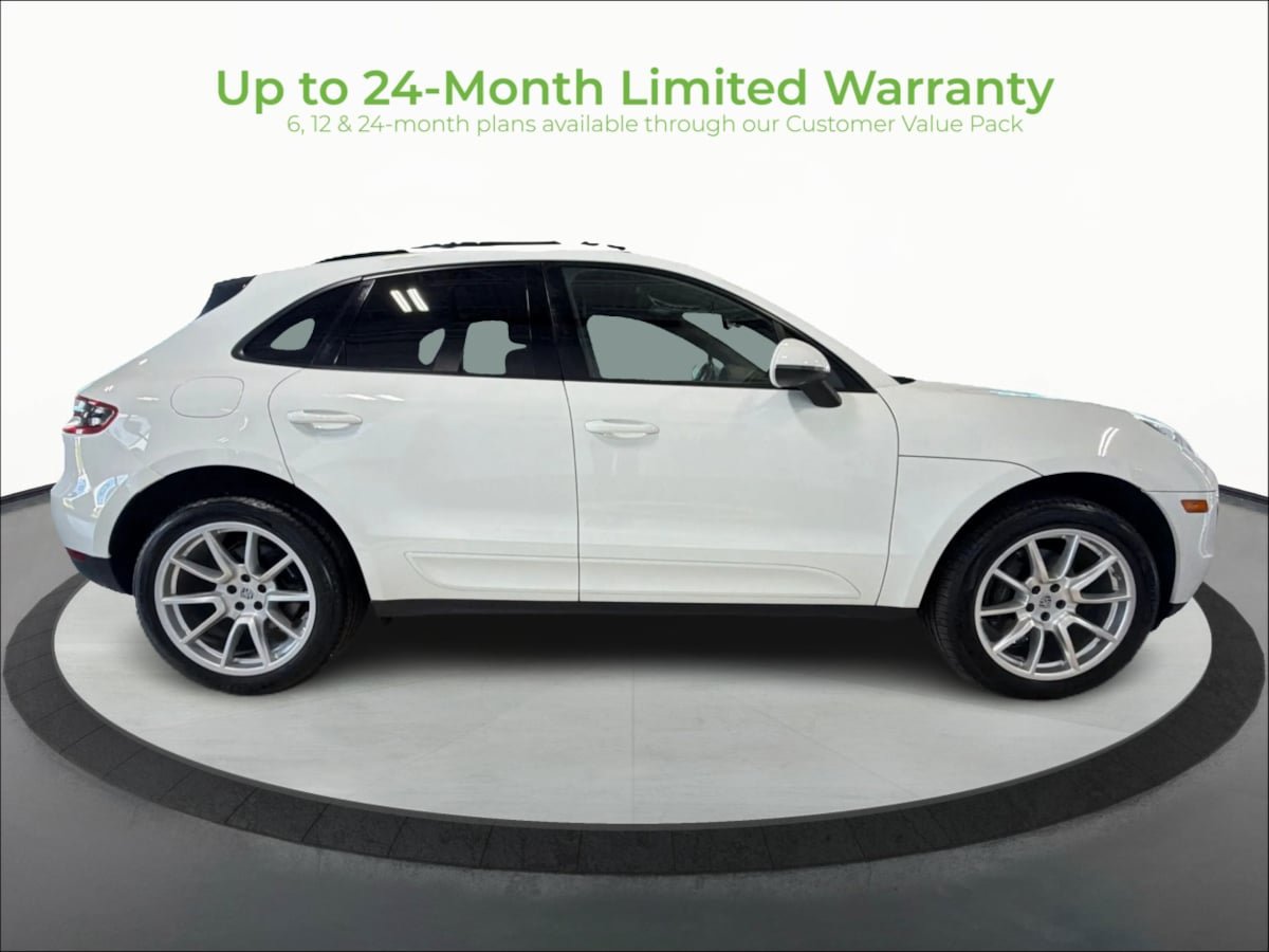 Used 2018 Porsche Macan AWD/4WD image 8